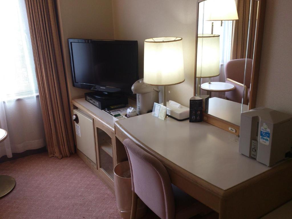 Tokyo Dai-Ichi Hotel Matsuyama Matsuyama  Buitenkant foto